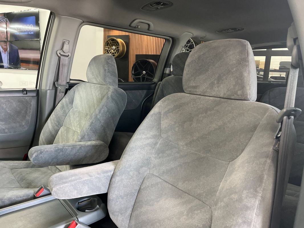 Used 2002 Honda Odyssey EX image 32