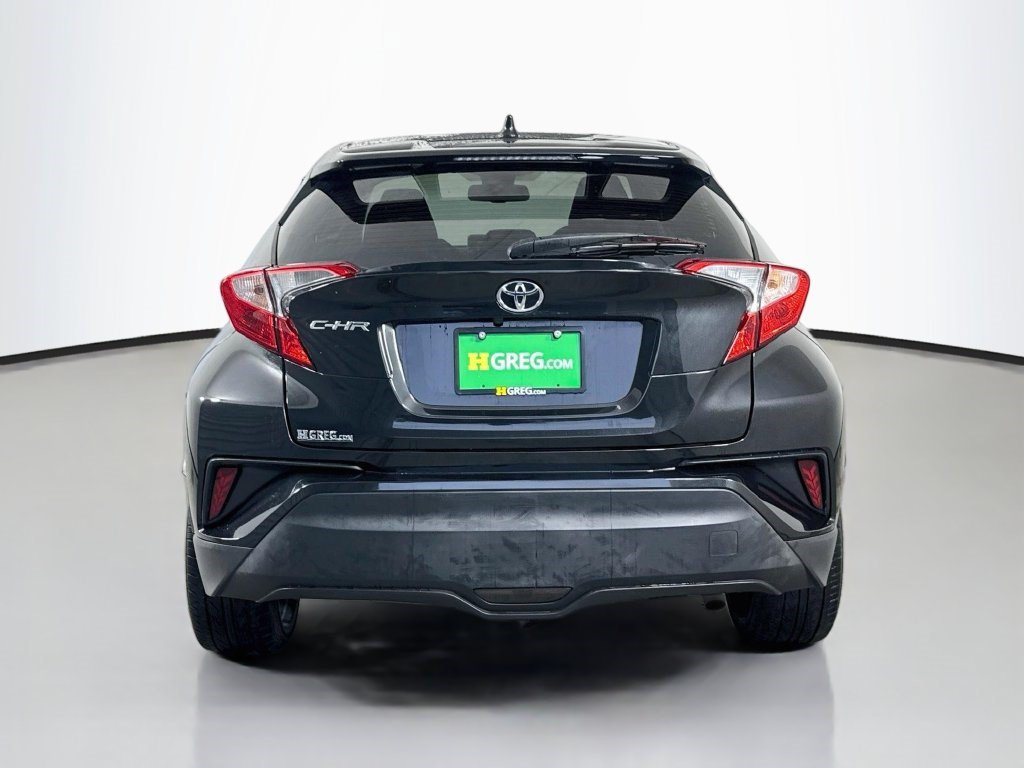 Used 2019 Toyota C-HR LE FWD image 8