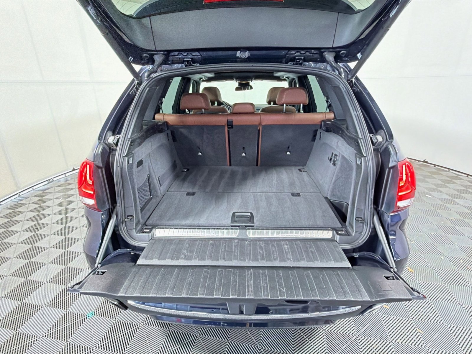 Used 2018 BMW X5 xDrive40e image 26