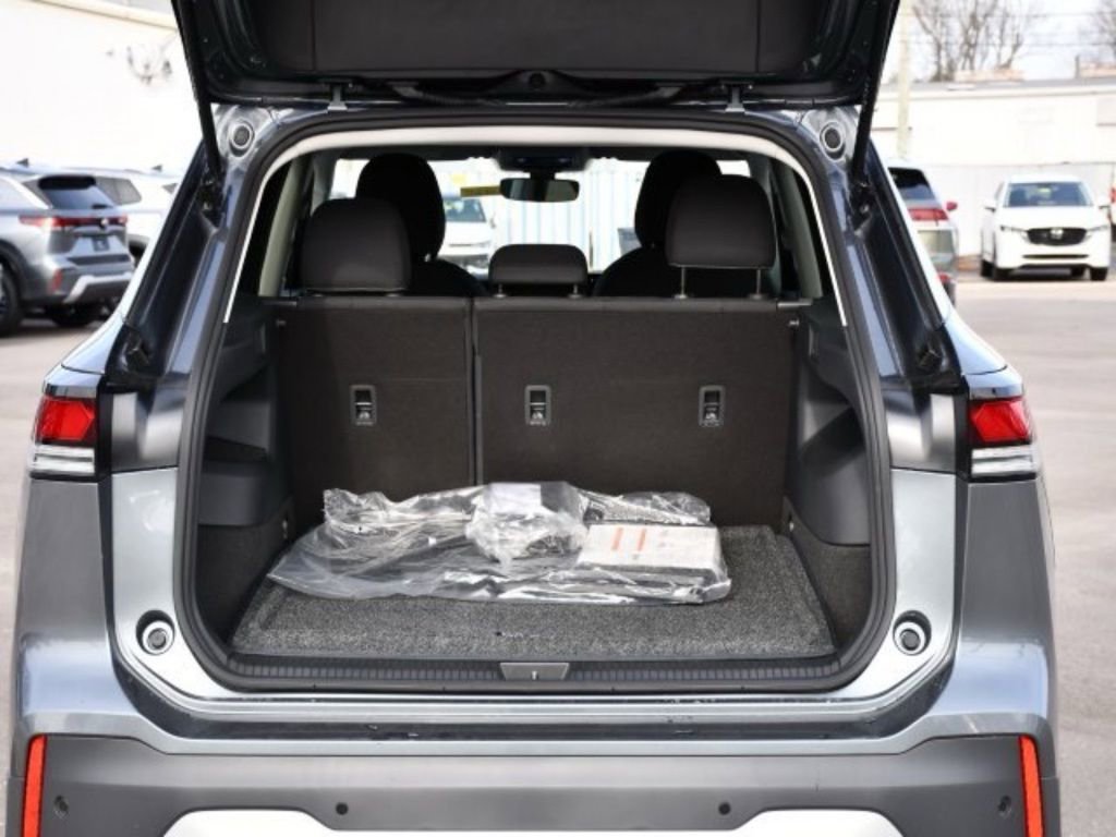 New 2026 Volkswagen Tiguan S FWD image 26