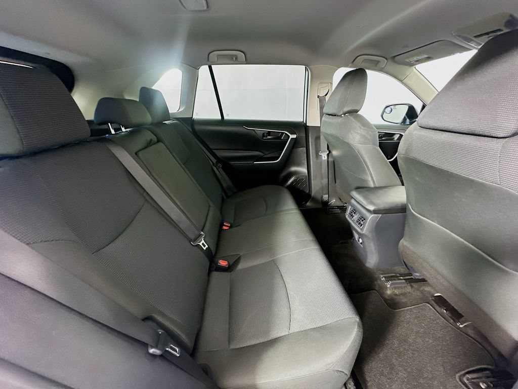 Certified 2025 Toyota RAV4 LE FWD image 24