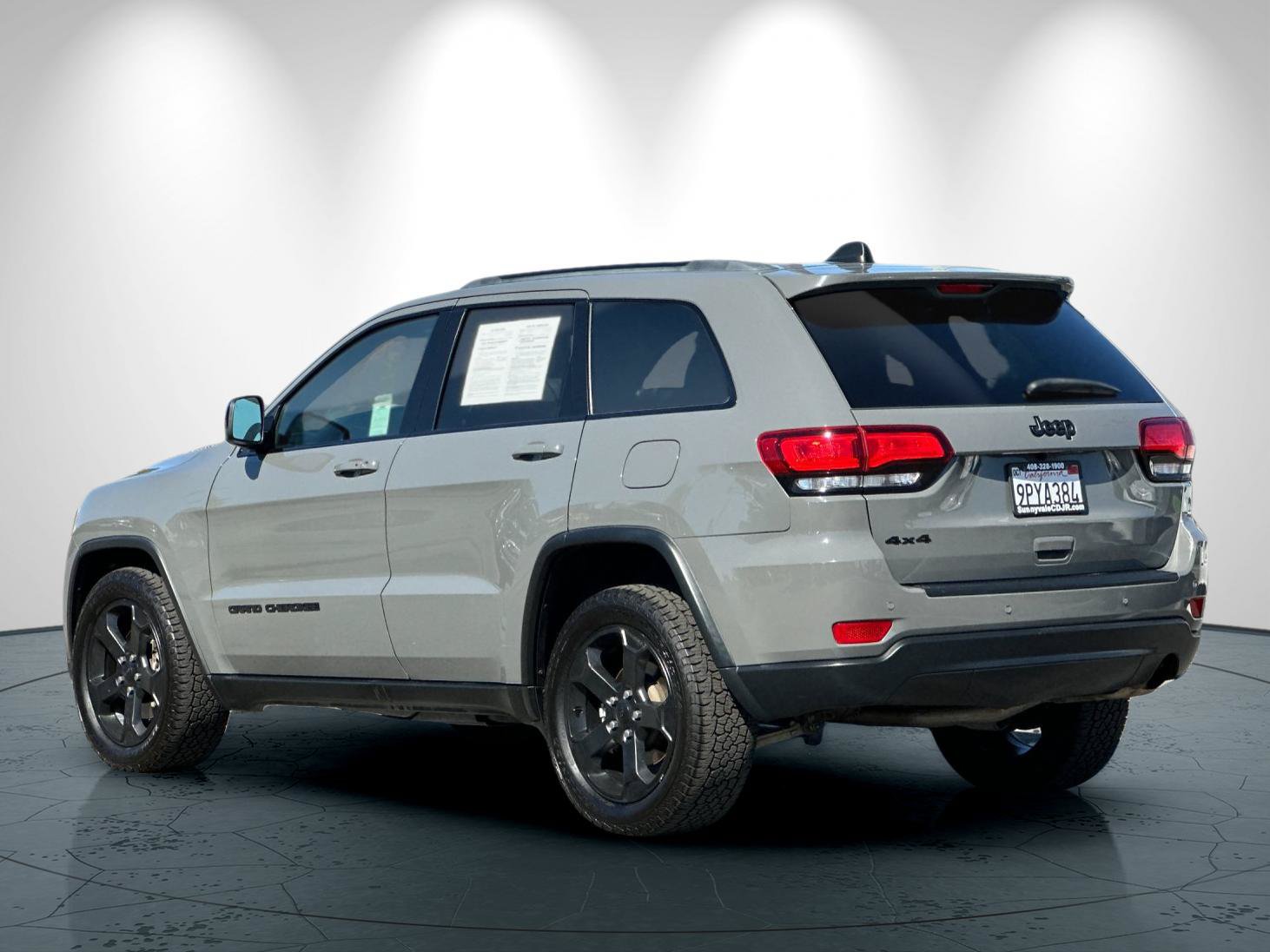 Used 2021 Jeep Grand Cherokee Freedom Edition AWD/4WD image 6