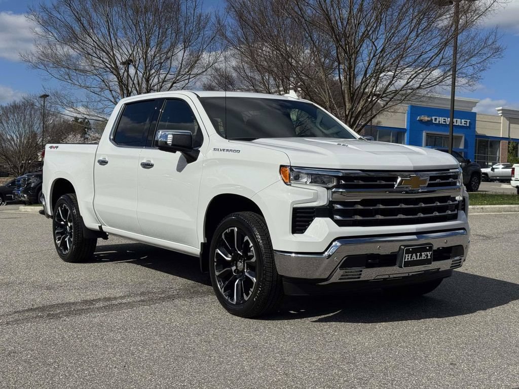 New 2026 Chevrolet Silverado 1500 LTZ w/ LTZ Premium Package AWD/4WD image 2