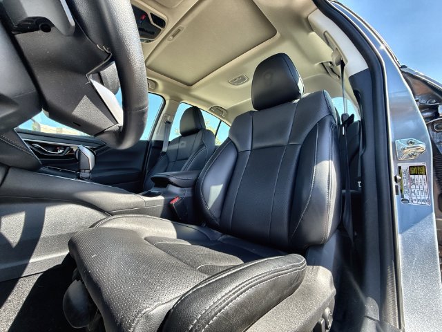 Certified 2025 Subaru Legacy Limited AWD/4WD image 11