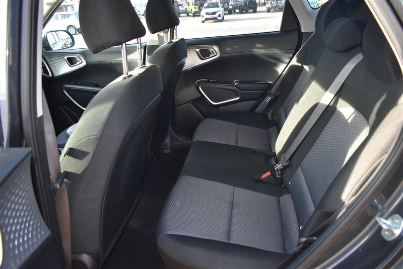 Used 2023 Kia Soul LX w/ LX Technology Package image 19