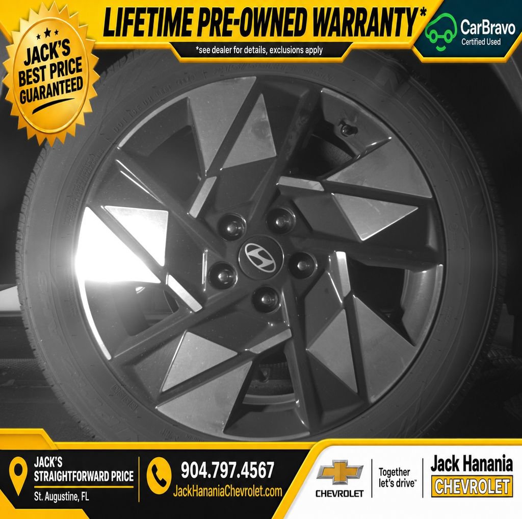 Used 2024 Hyundai Kona SEL FWD image 26