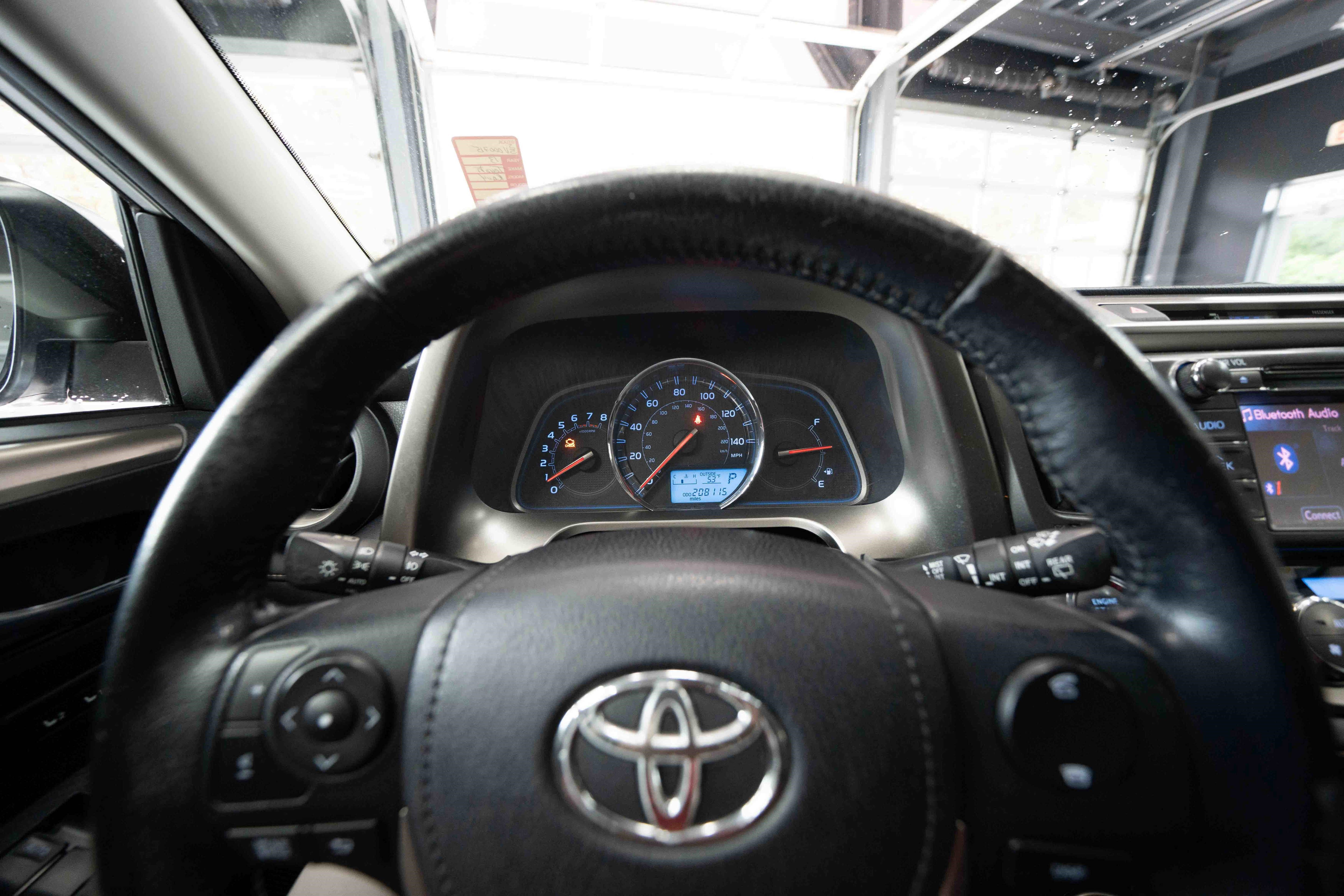 Used 2013 Toyota RAV4 Limited FWD image 15
