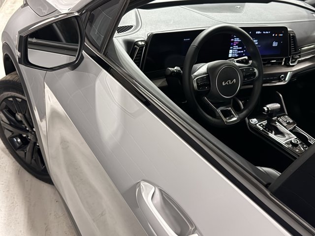 Used 2025 Kia Sportage X-Line w/ Premium Package image 17