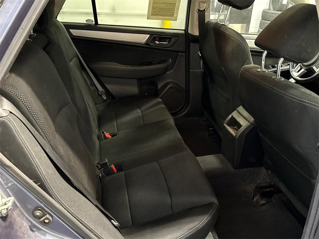 Used 2016 Subaru Outback 2.5i Premium image 13