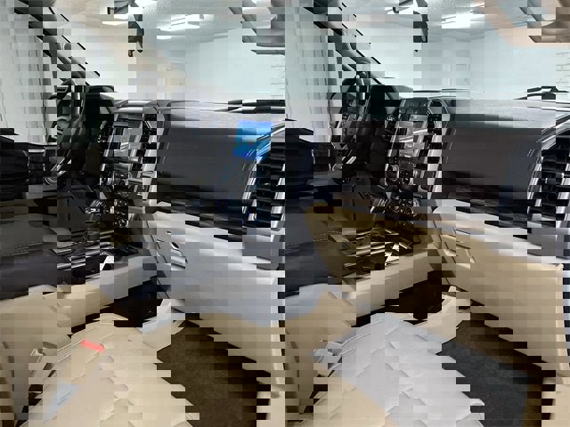 Used 2020 Ford F150 Lariat w/ Equipment Group 502A Luxury image 30