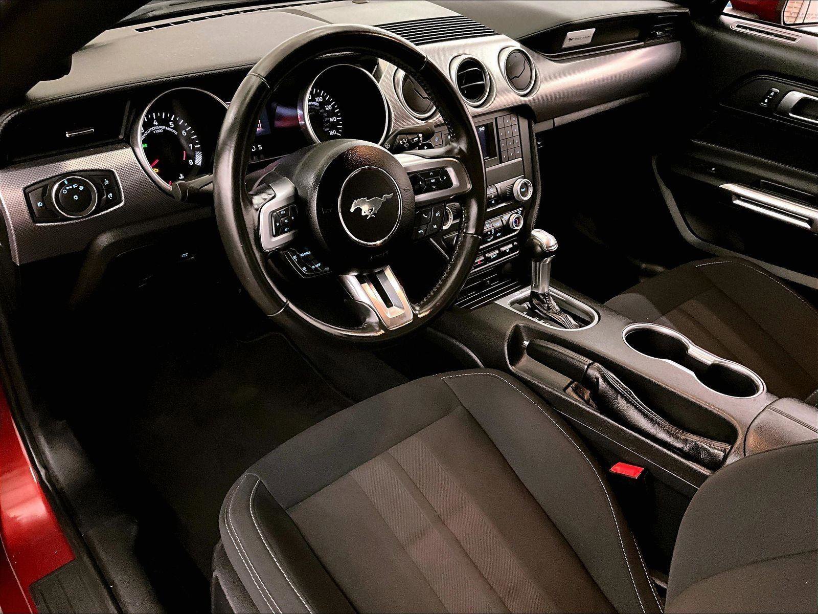 Used 2019 Ford Mustang GT RWD image 12