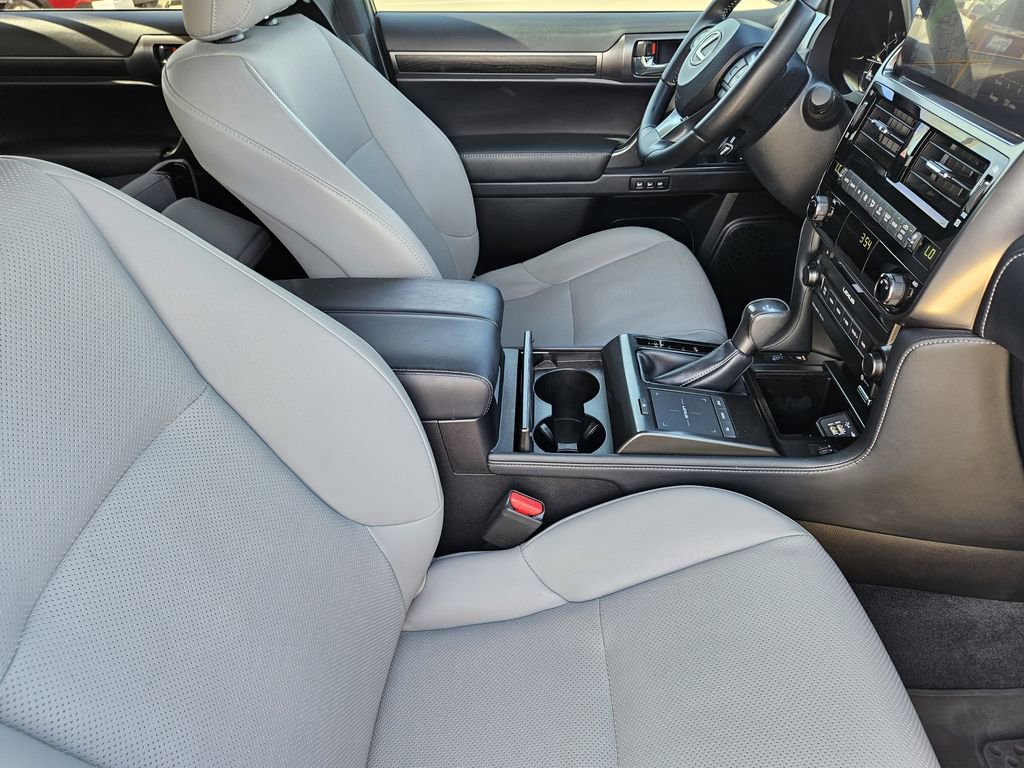 Used 2023 Lexus GX 460 w/ Black Line Special Edition AWD/4WD image 19
