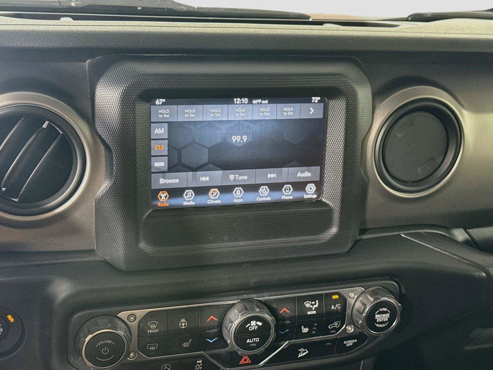 Used 2020 Jeep Wrangler Sport AWD/4WD image 8