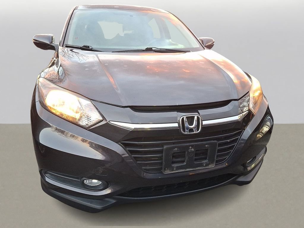 Used 2017 Honda HR-V EX image 2