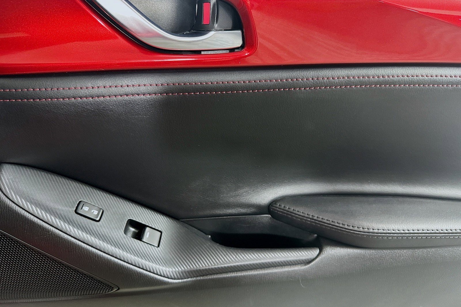 Used 2017 MAZDA MX-5 Miata RF Club image 21