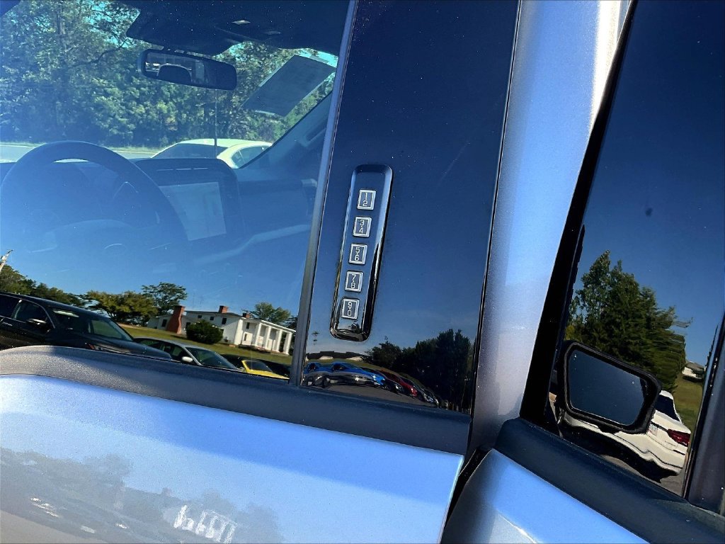Used 2022 Ford F150 XLT w/ Equipment Group 302A High AWD/4WD image 18