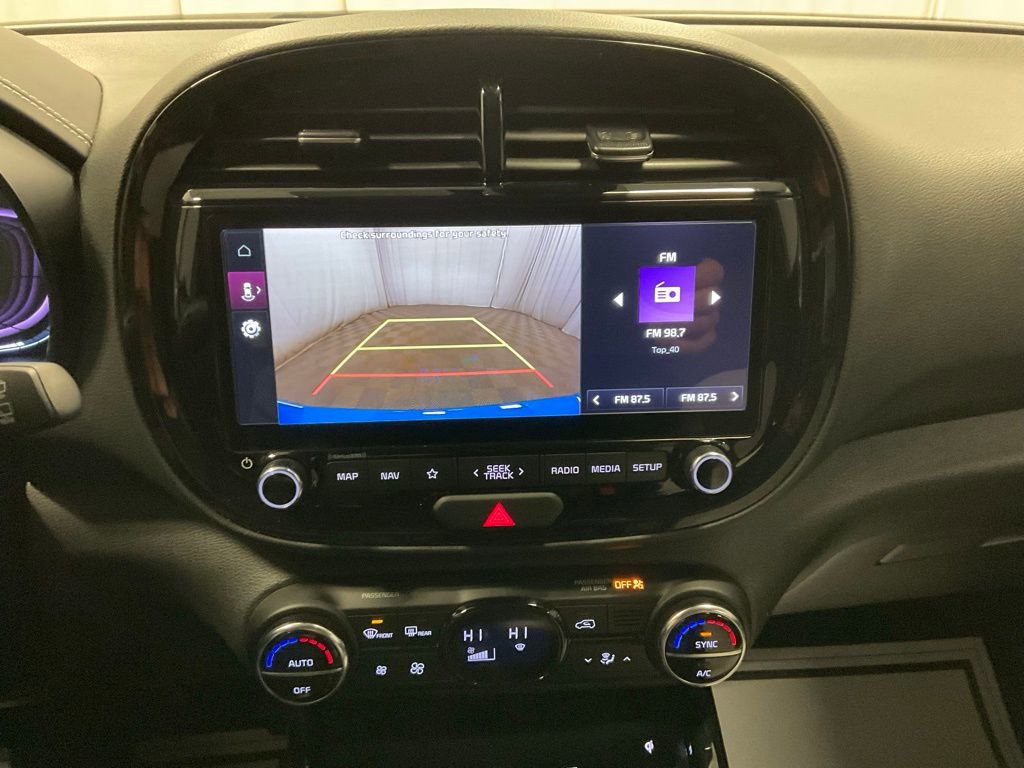 Used 2023 Kia Soul GT-Line image 24