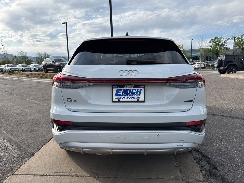Used 2023 Audi Q4 e-tron Premium Plus w/ Premium Plus AWD/4WD image 4