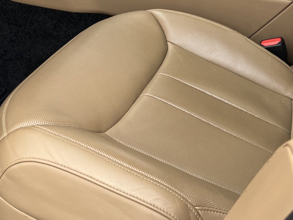 Used 2023 Land Rover Range Rover SE image 35