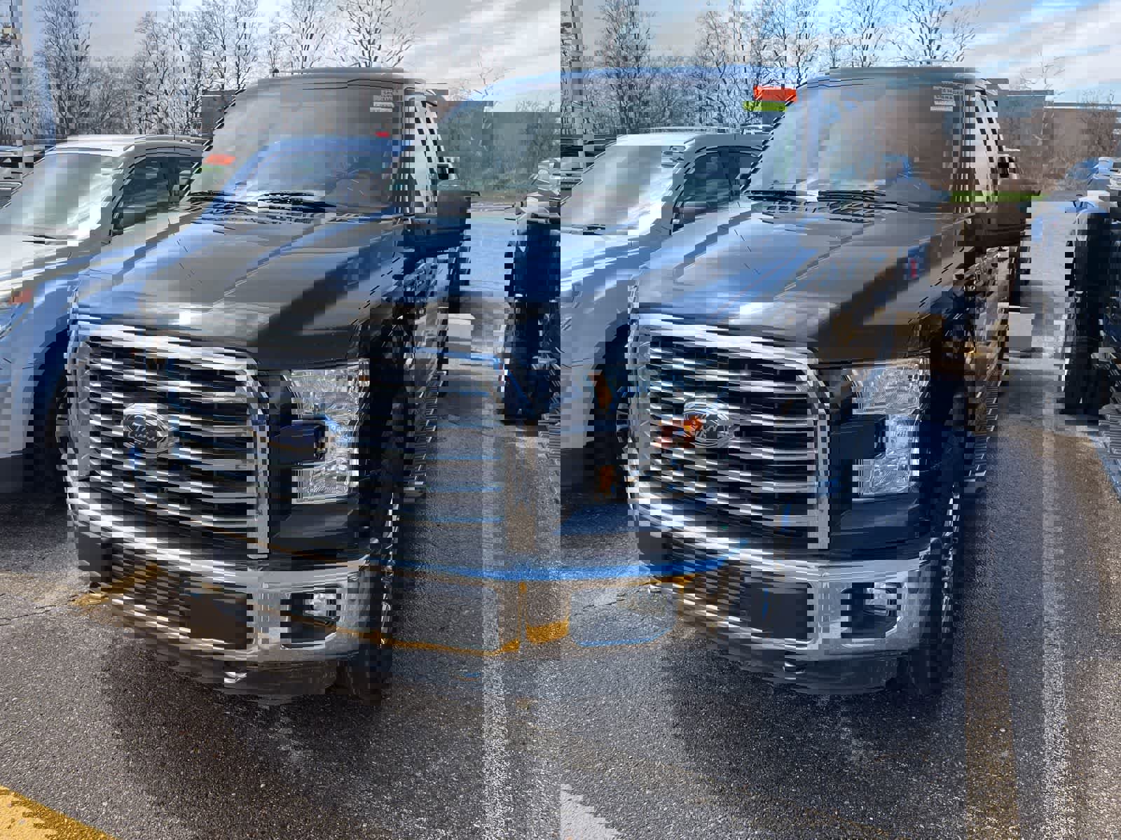 Used 2016 Ford F150 XLT w/ Equipment Group 302A Luxury image 3