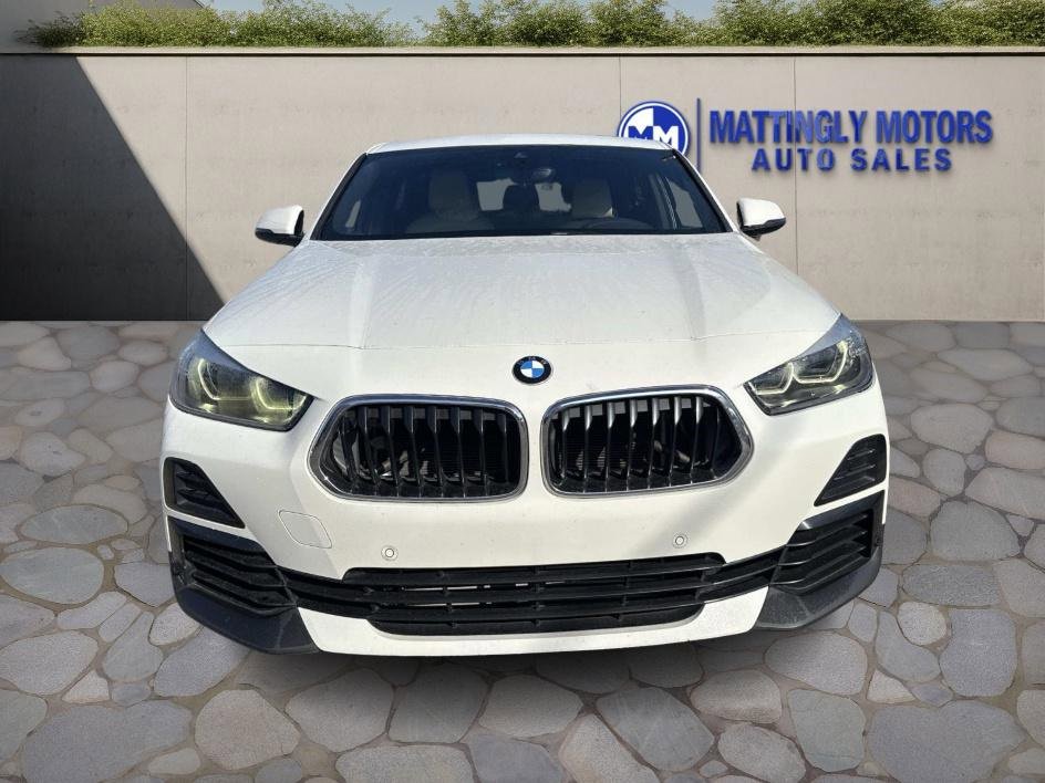 Used 2022 BMW X2 sDrive28i w/ Convenience Package image 2