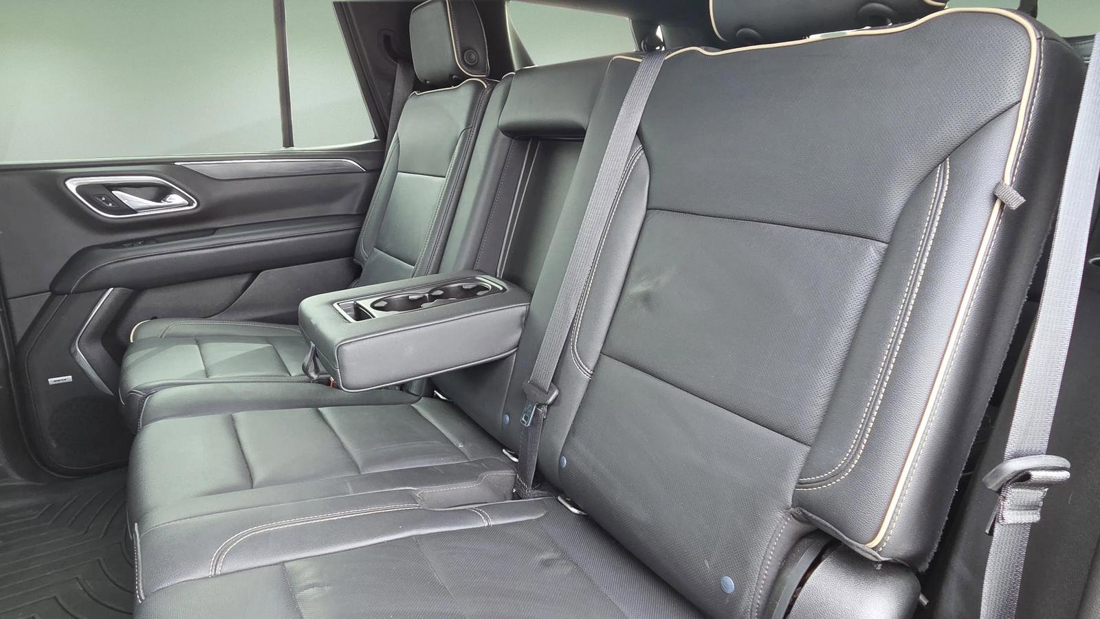 Used 2021 GMC Yukon SLT image 17