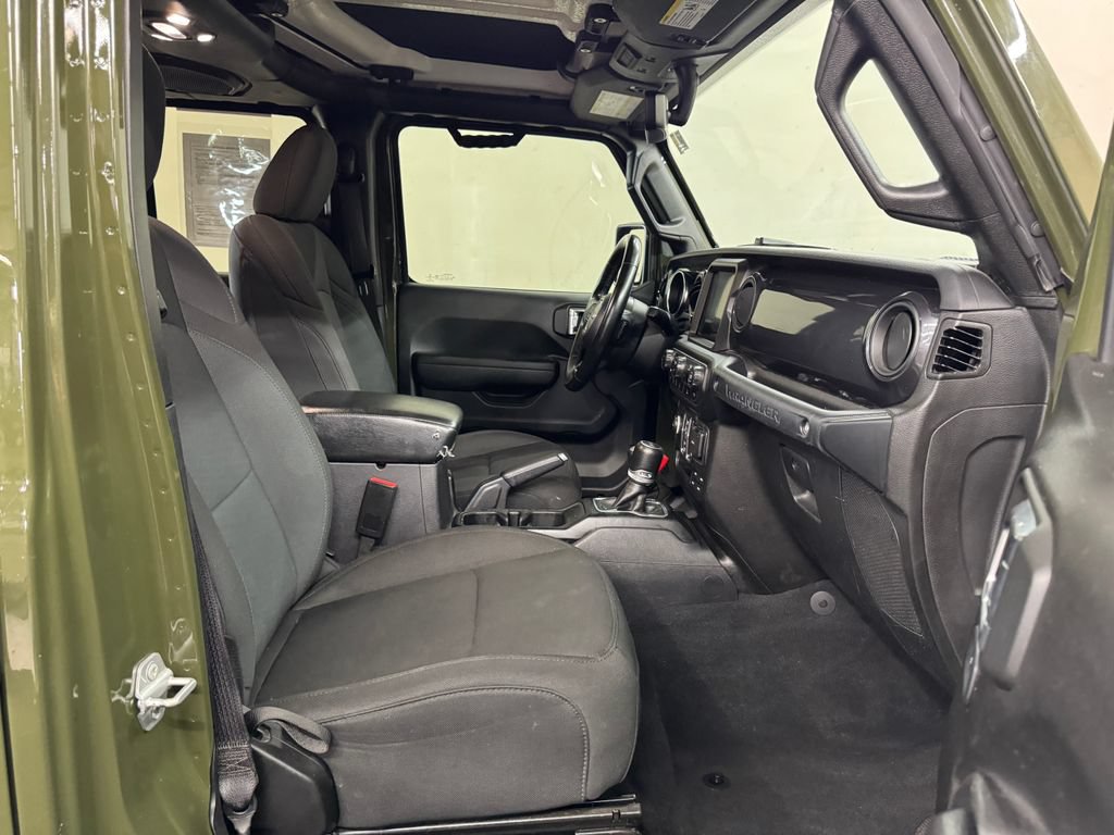 Used 2022 Jeep Wrangler Unlimited Sport AWD/4WD image 29