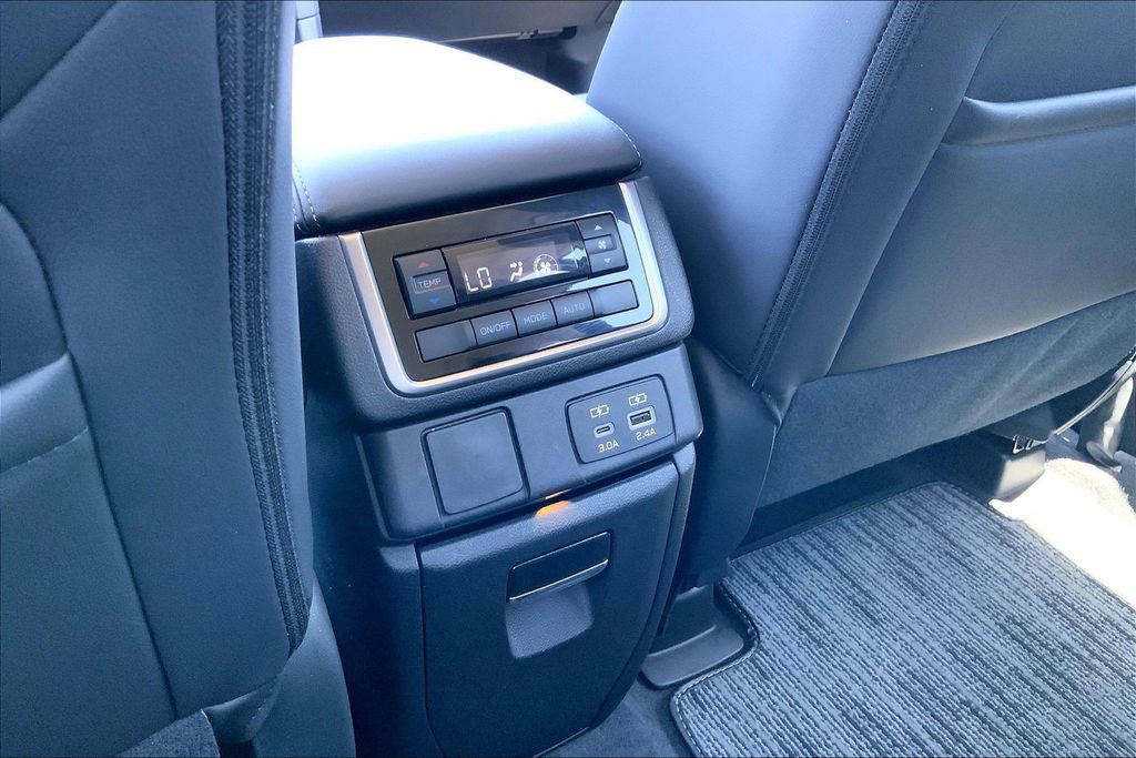 Certified 2026 Subaru Ascent Premium AWD/4WD image 10