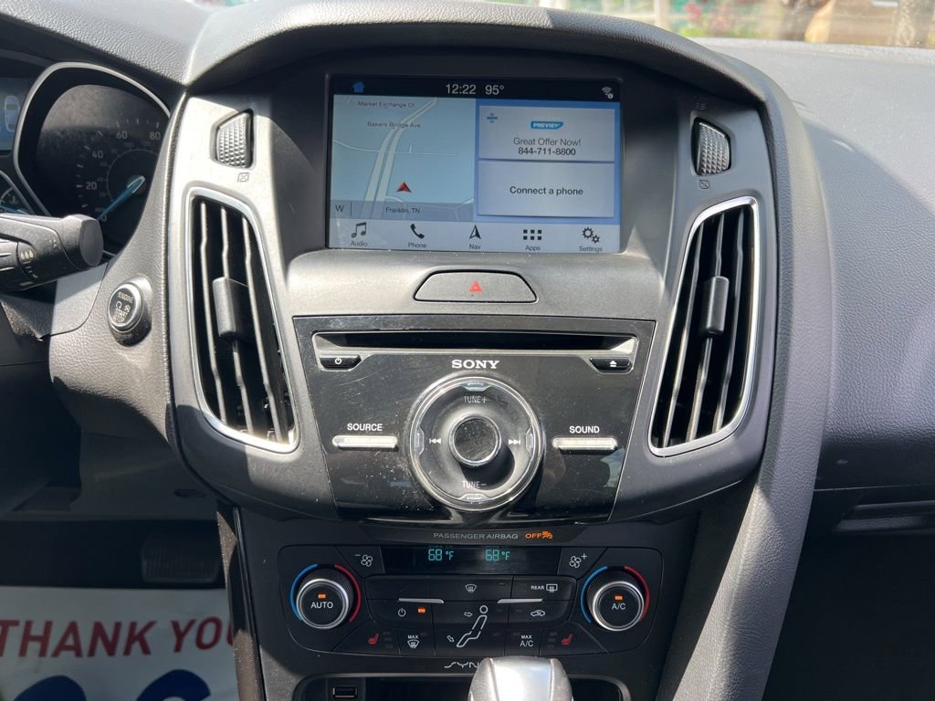 Used 2018 Ford Focus Titanium w/ Titanium Technology Package image 20