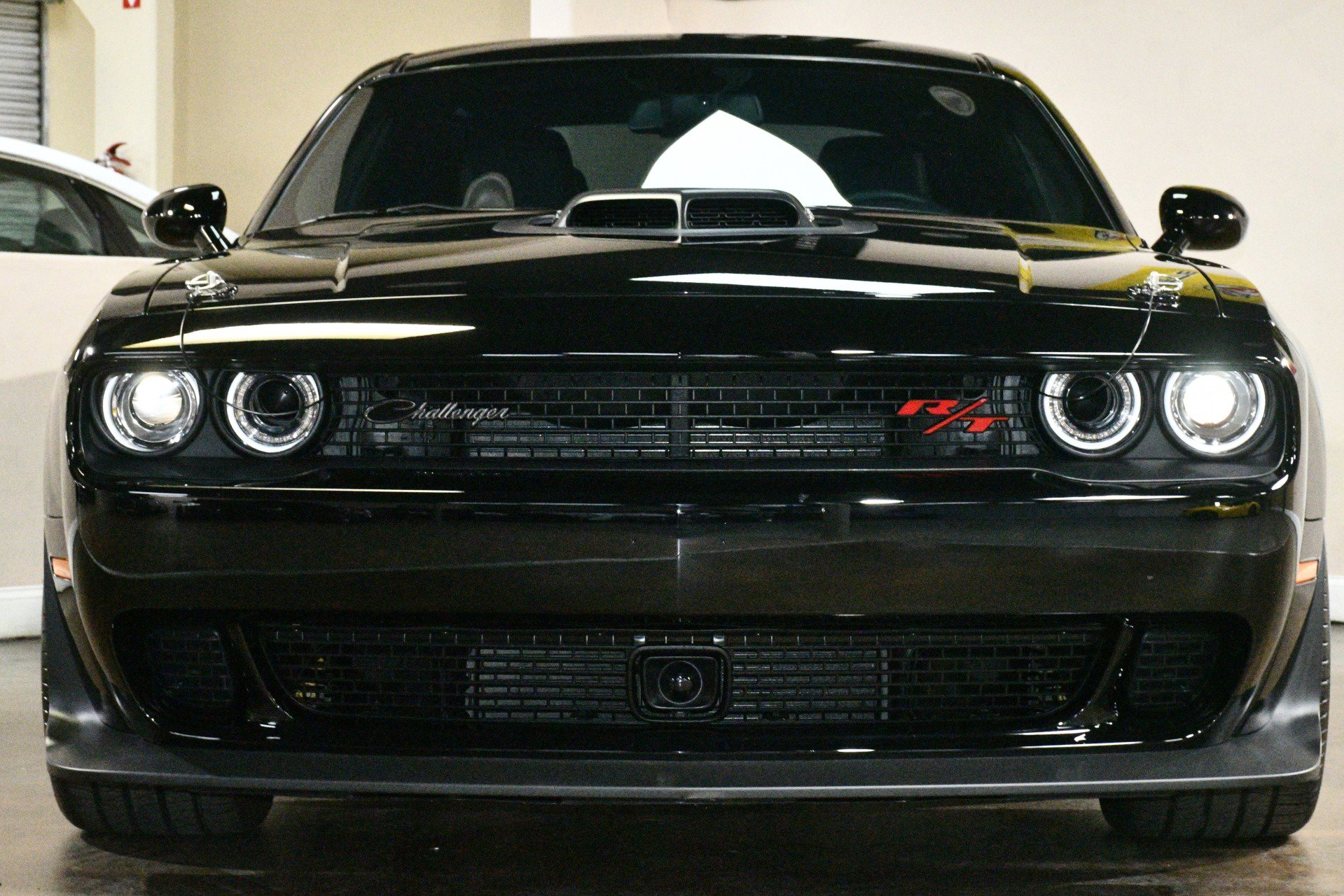 Used 2022 Dodge Challenger R/T Scat Pack RWD image 1