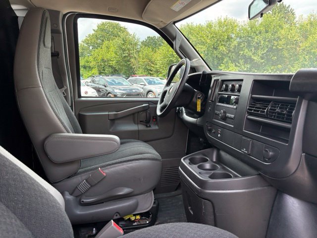 Used 2025 Chevrolet Express 2500 w/ Driver Convenience Package RWD image 22