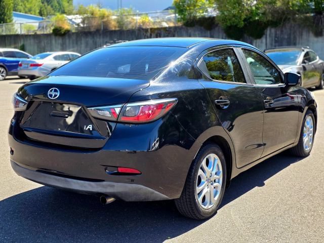 Used 2016 Scion iA FWD image 7