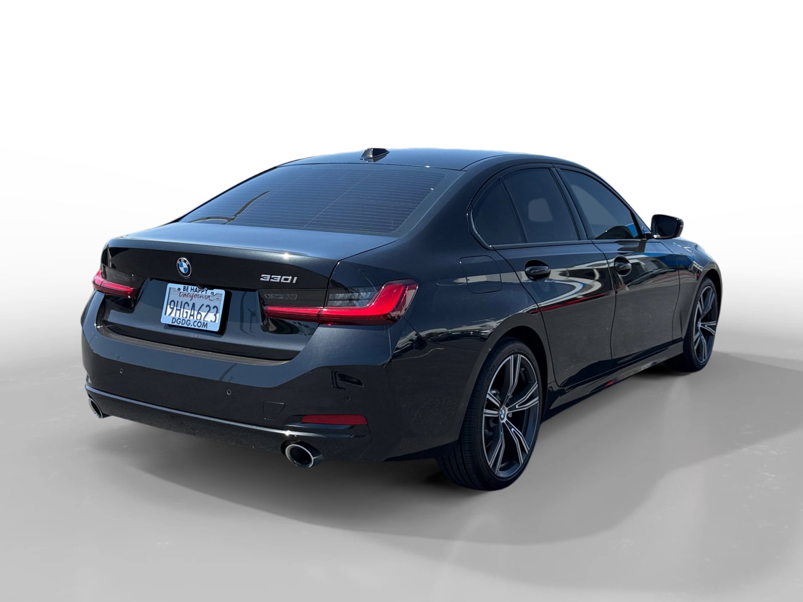 Used 2023 BMW 330i Sedan w/ Convenience Package RWD image 5