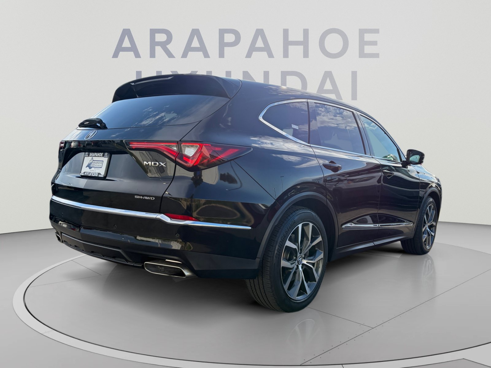 Used 2023 Acura MDX SH-AWD w/ Technology Package image 5