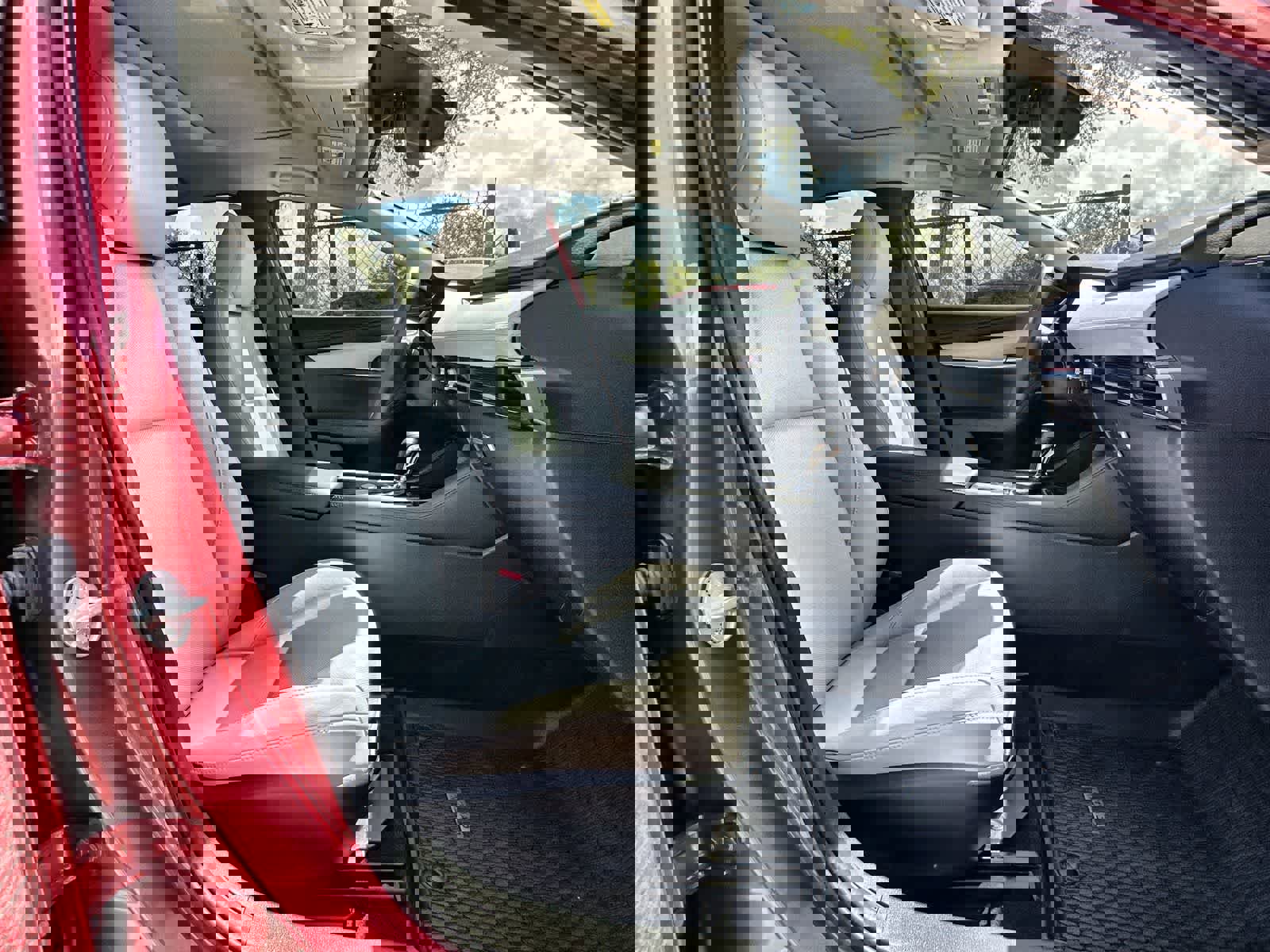 Used 2025 MAZDA MAZDA3 2.5 Turbo Sedan w/Premium Plus image 9