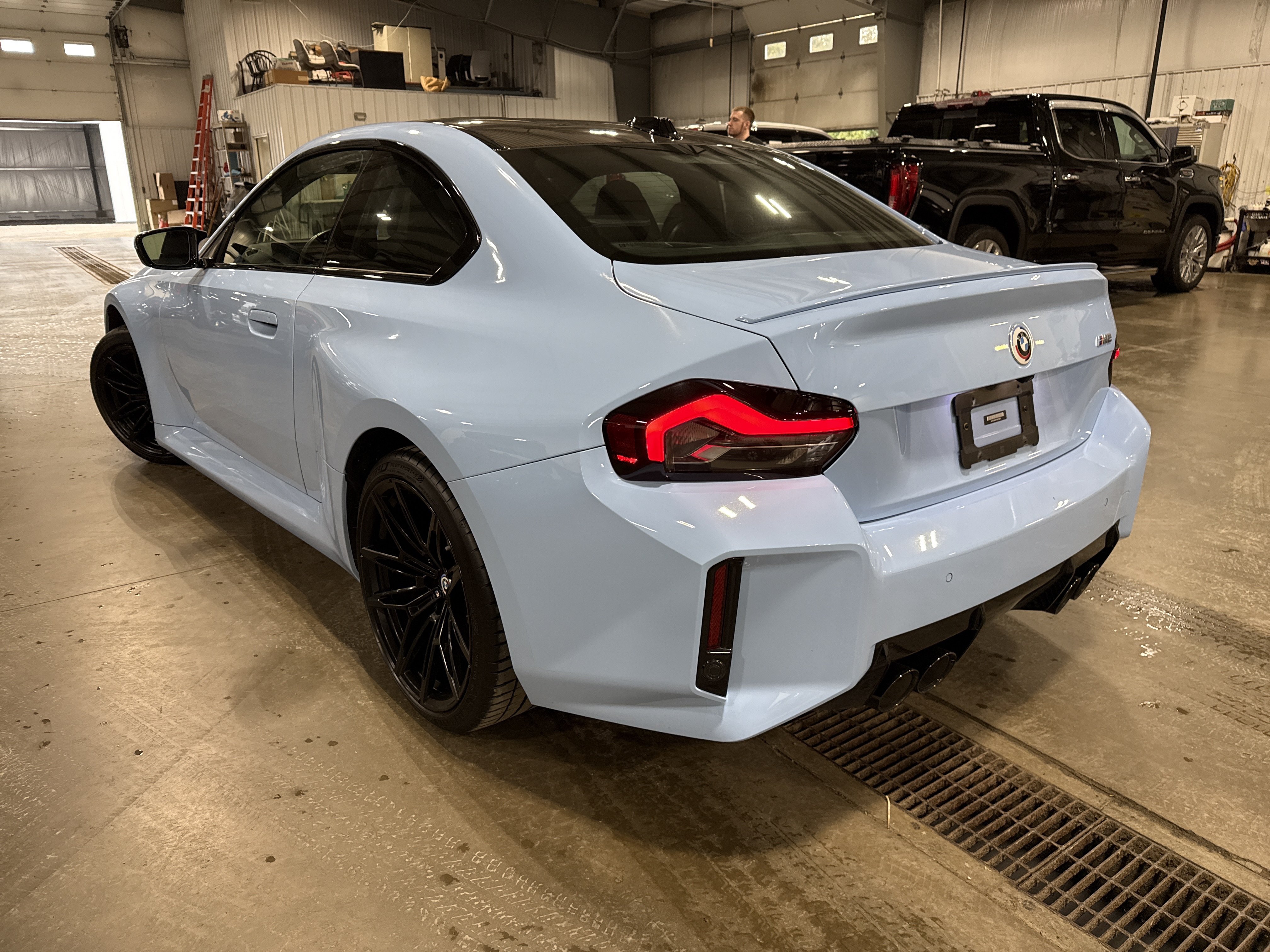 Used 2023 BMW M2 w/ Lighting Package RWD image 4