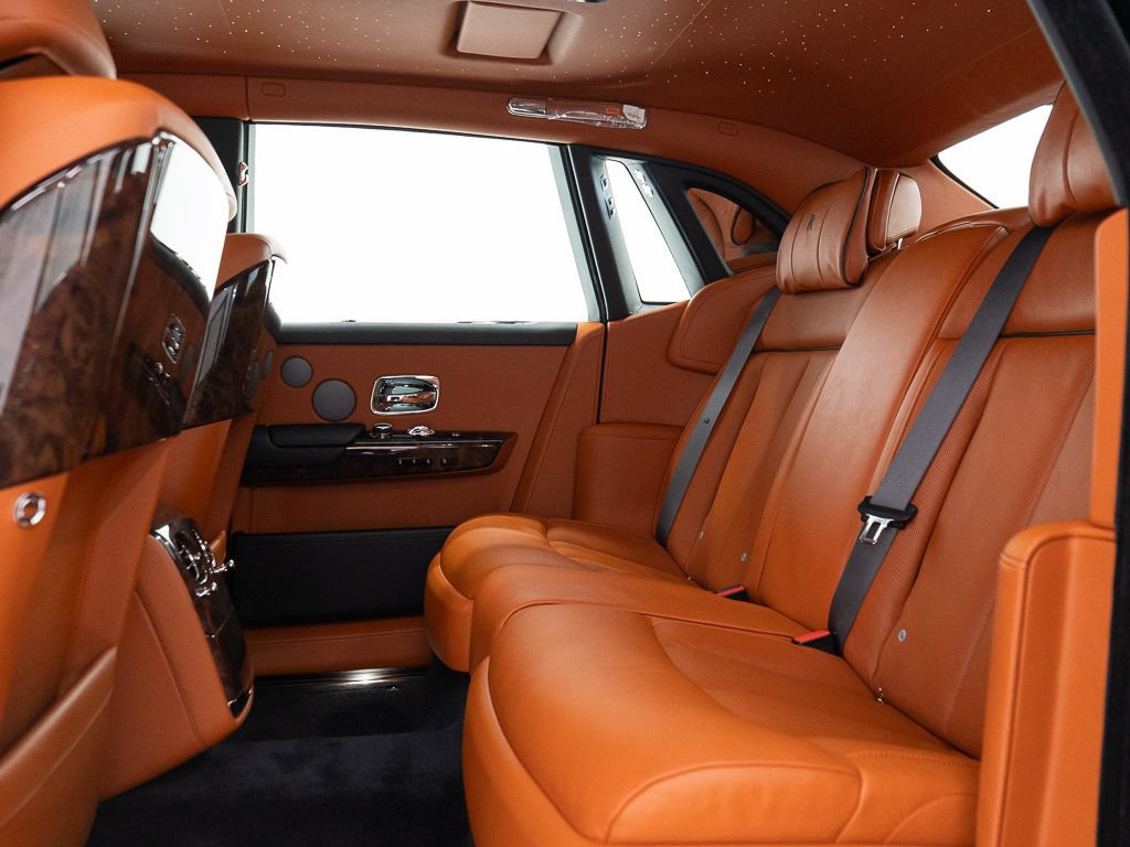Certified 2023 Rolls-Royce Phantom Sedan RWD image 24