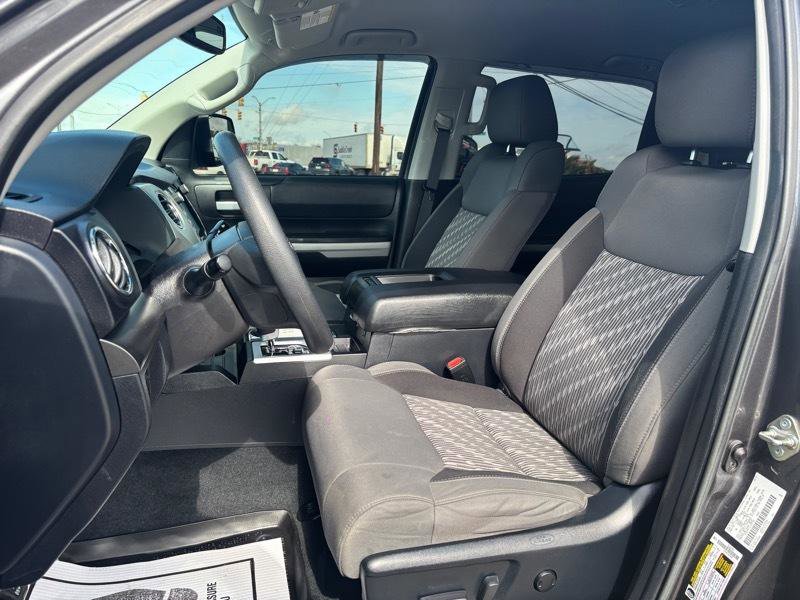 Used 2020 Toyota Tundra SR5 w/ SR5 Upgrade Package image 11