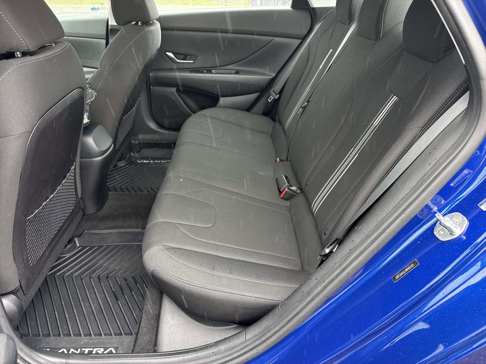 Used 2022 Hyundai Elantra SEL FWD image 28