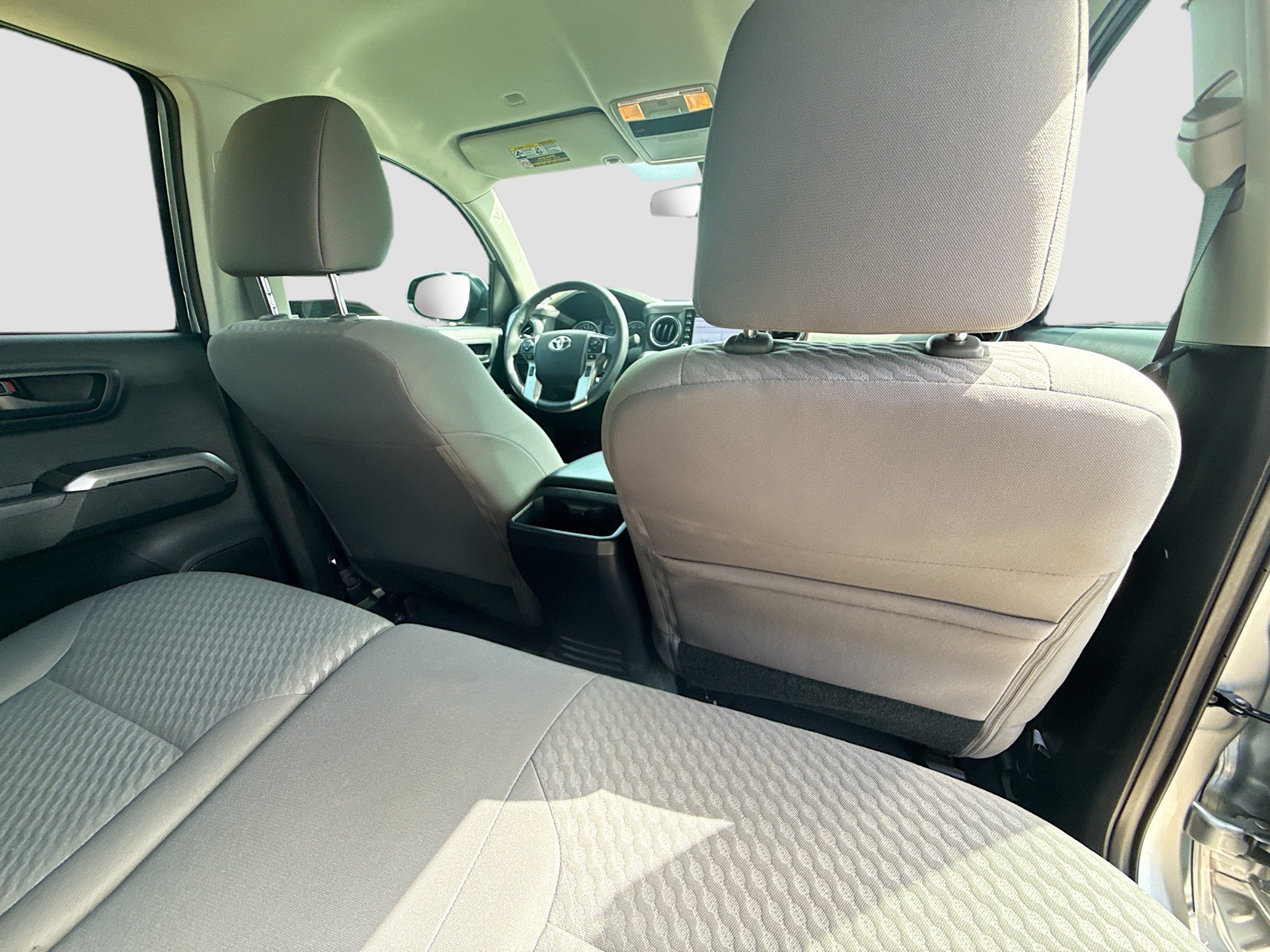 Used 2023 Toyota Tacoma SR5 RWD image 28