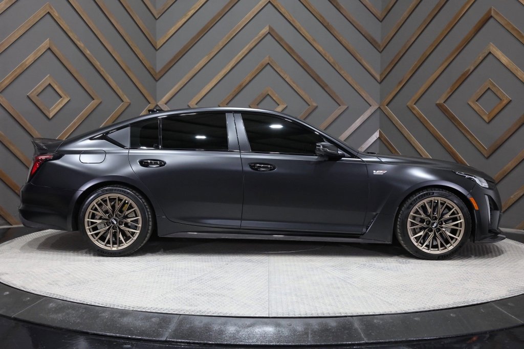 Used 2024 Cadillac CT5 V Blackwing w/ Carbon Fiber Package 2 image 15