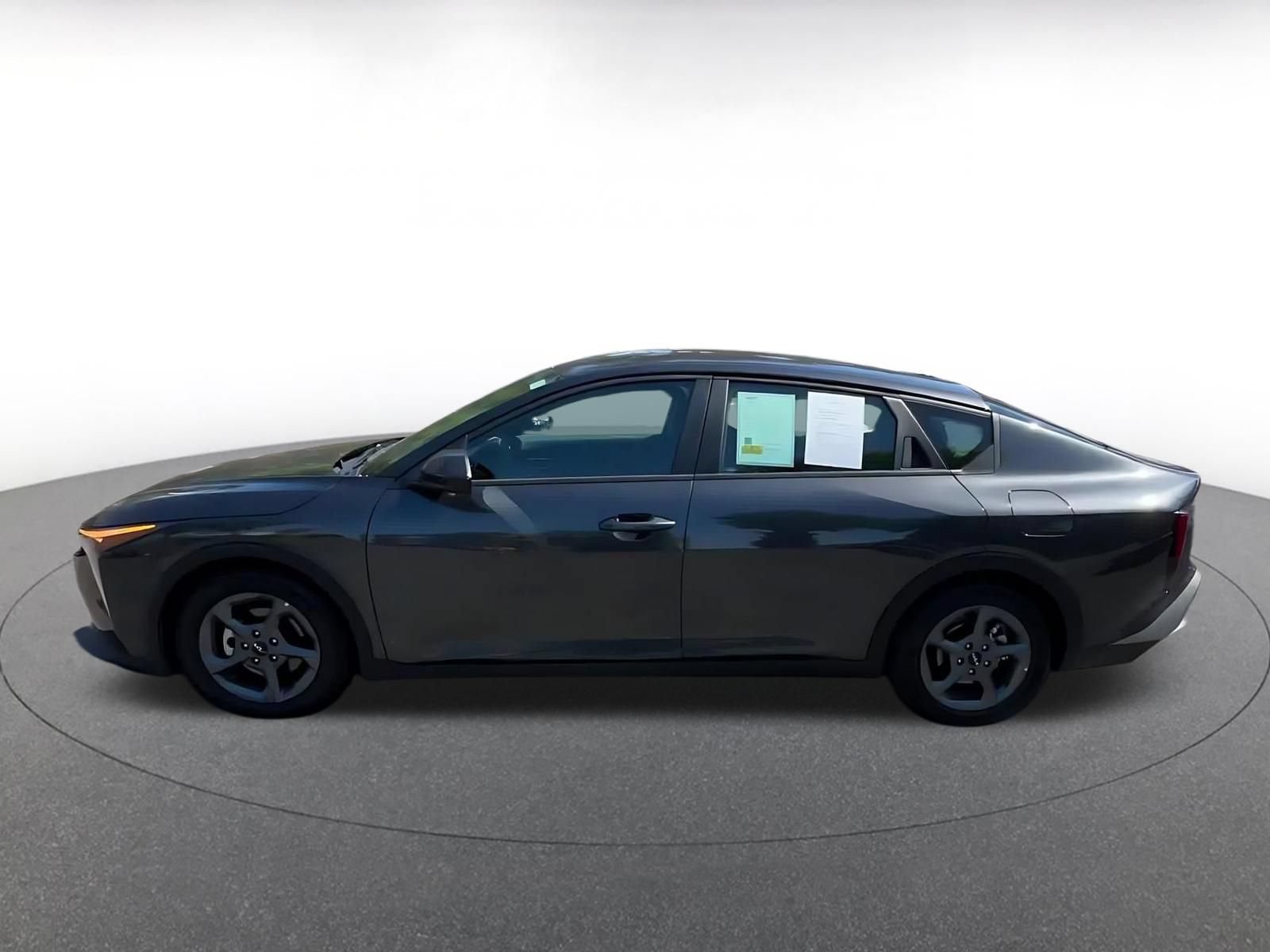 Used 2025 Kia K4 FWD image 8