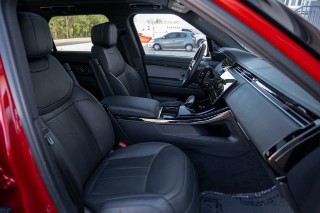 Used 2024 Land Rover Range Rover Sport SE image 37