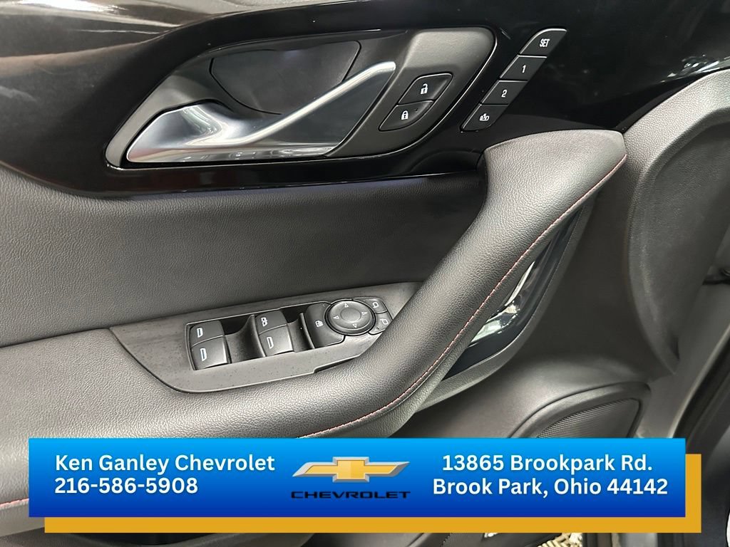 Certified 2024 Chevrolet Blazer RS w/ Enhanced Convenience Package FWD image 8