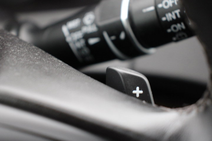 Used 2020 Acura MDX FWD image 31