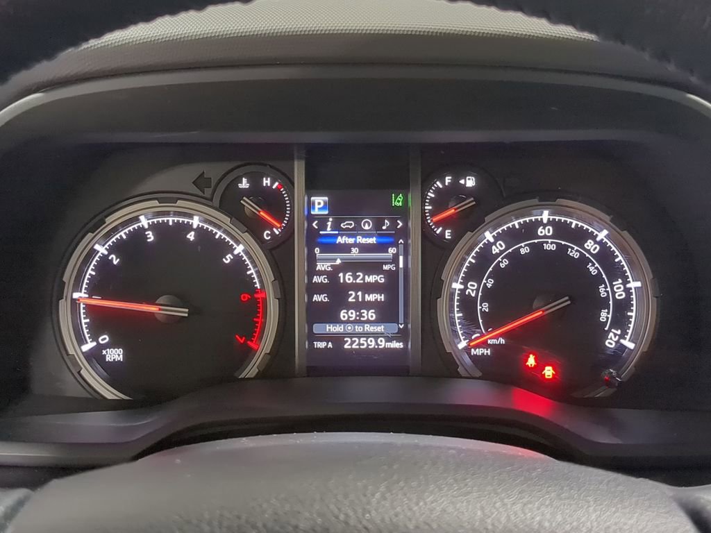 Used 2023 Toyota 4Runner TRD Off-Road Premium w/ Off Road Premium Plus Package image 32