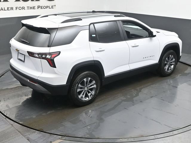 New 2026 Chevrolet Equinox LT image 18