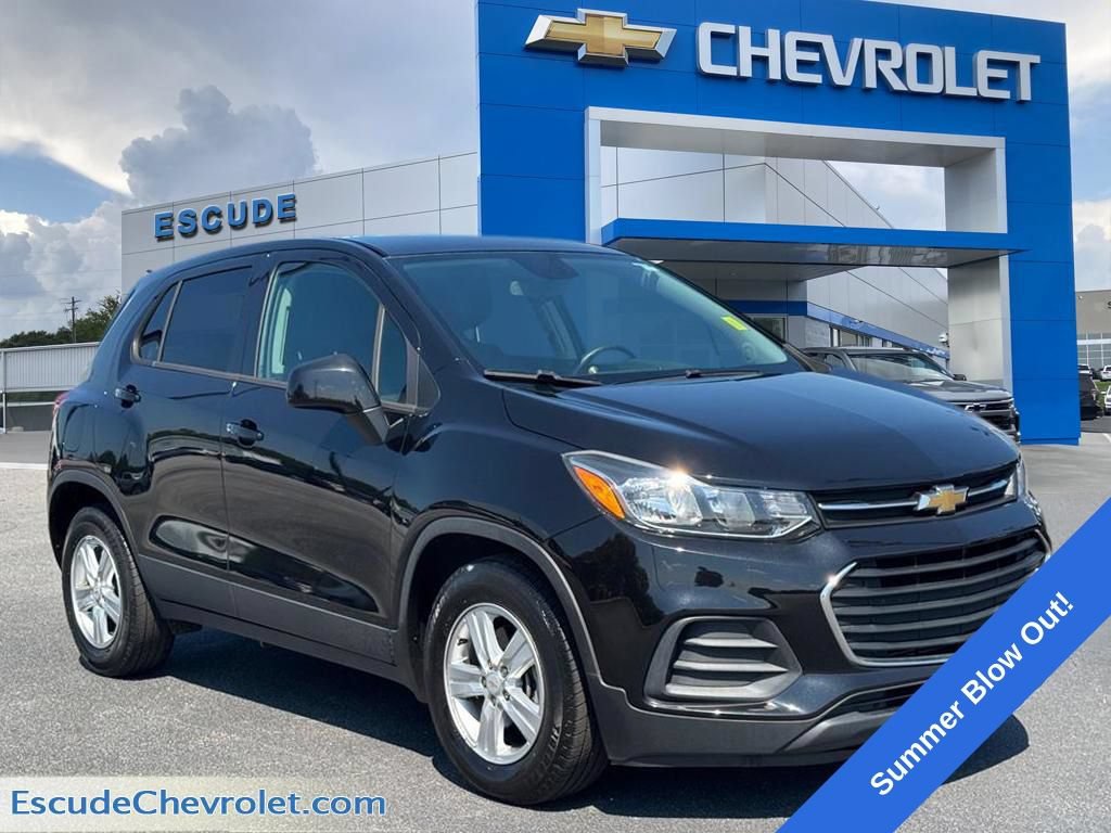 Used 2020 Chevrolet Trax LS w/ Tint and Cruise Package FWD image 1