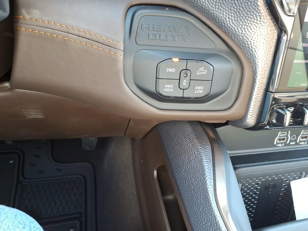 New 2026 RAM 2500 Limited image 17