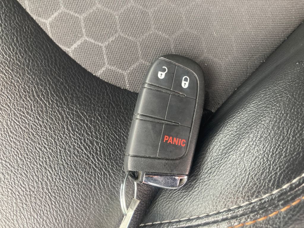 Used 2018 Jeep Compass Latitude image 33